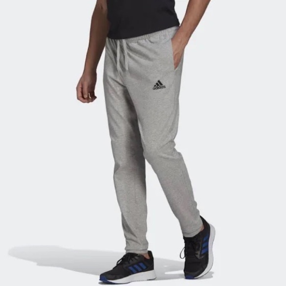 Adidas Men’s Essentials Tapered Fleece Pants